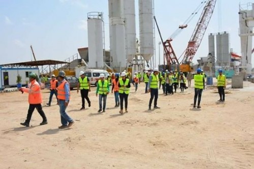 17425081_696422200568940_849571611129008741_n